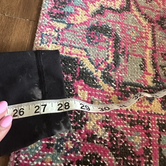 Lululemon Swift Speed High-Rise Tight 28
Aquila Black Multi
W5DD9S Luxtreme
Sz 8 - Picture 6 of 9